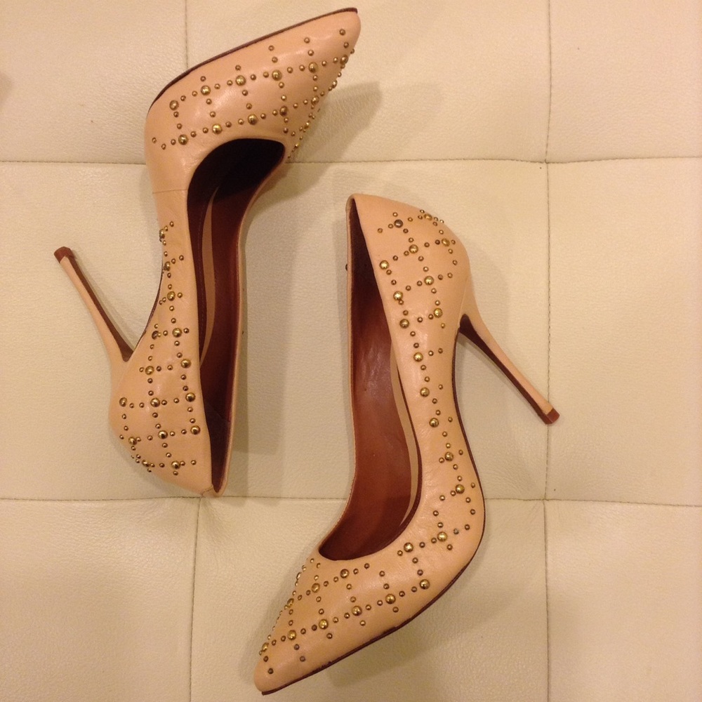Schutz nude leather pumps - never worn